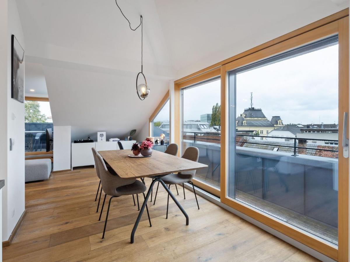 Sophisticated Apartment In Bregenz With Balcony Luaran gambar